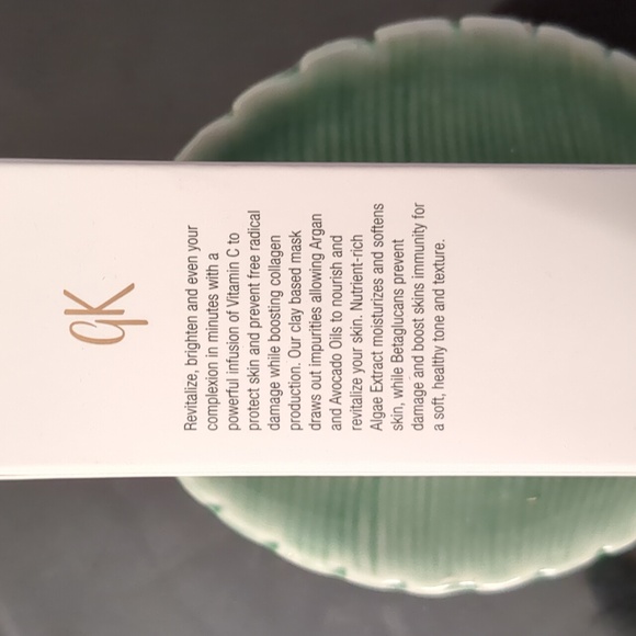 Vitamin C Mask - Picture 2 of 4